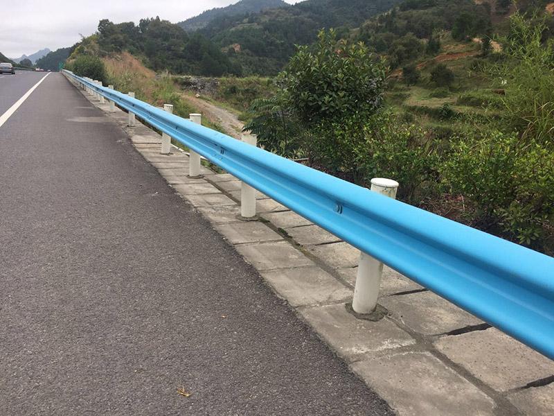 沈陽雙波護(hù)欄板